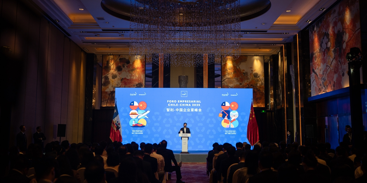 Imagen referencial · Hexing Wang: de corresponsal de Xinhua a articulador de 500 empresarios chinos en Chile